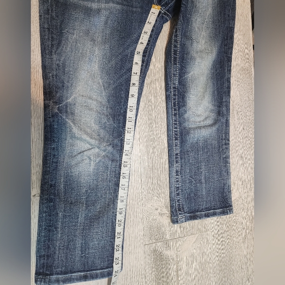 Miss Me Standard Capris 28 - Picture 8 of 8